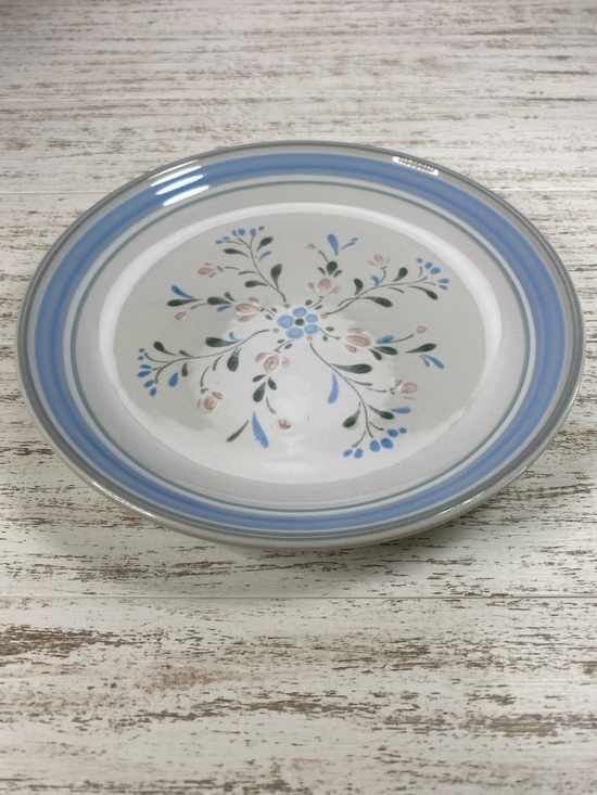 Fascino Other - Vintage Salad Plate Fascino Stoneware 8”